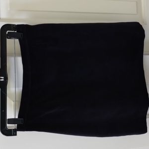 NWT Limited black velvet skirt, very cute!